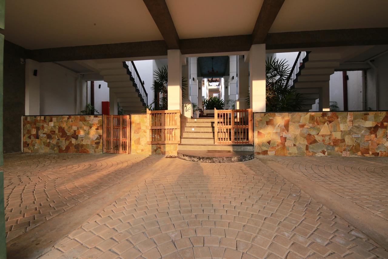Hotel Hikka Boutique Narigama Exterior foto